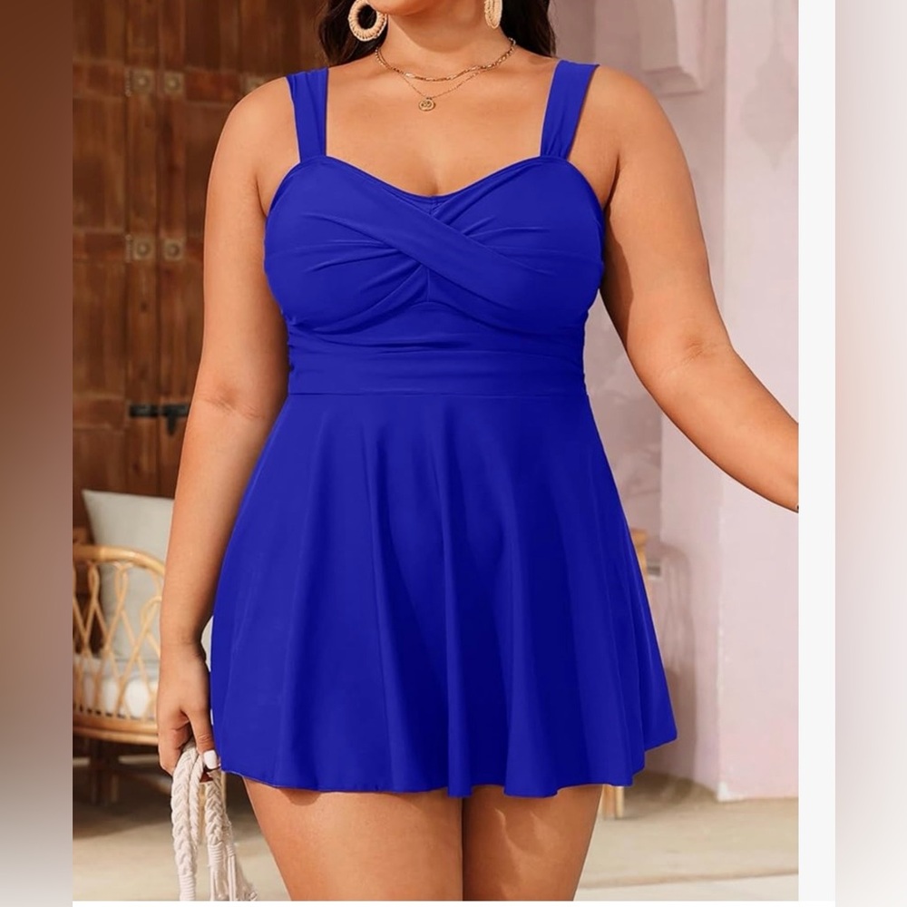 NWT Aqua Eve Plus Size Two Piece Swimsuits Tankini Bathing Suit dress with Short